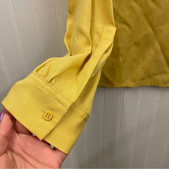 NWT COS Patch Pocket Button Down Short in Yellow Sz 12 - Picture 5 of 8